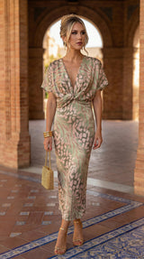 CALANDRA™ - VESTIDO NOTAS DORADAS