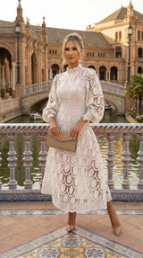 NOOR™ - VESTIDO ROMÁNTICO CON DETALLES REFINADOS