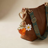 CHARM DAISY STRAWBERRY™