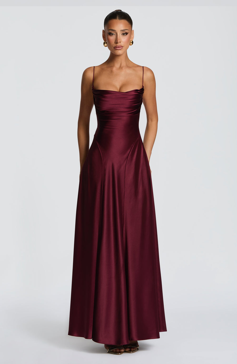 VESTIDO LARGO ADELINA - COLOR CEREZA LACADO