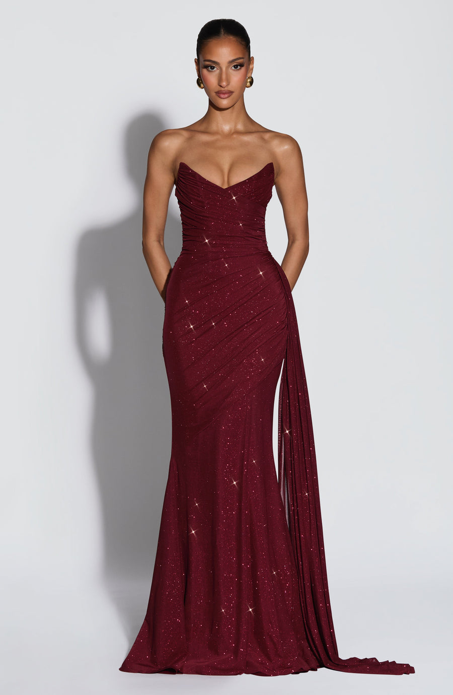 VESTIDO LARGO ASHIKA - COLOR VINO BRILLANTE