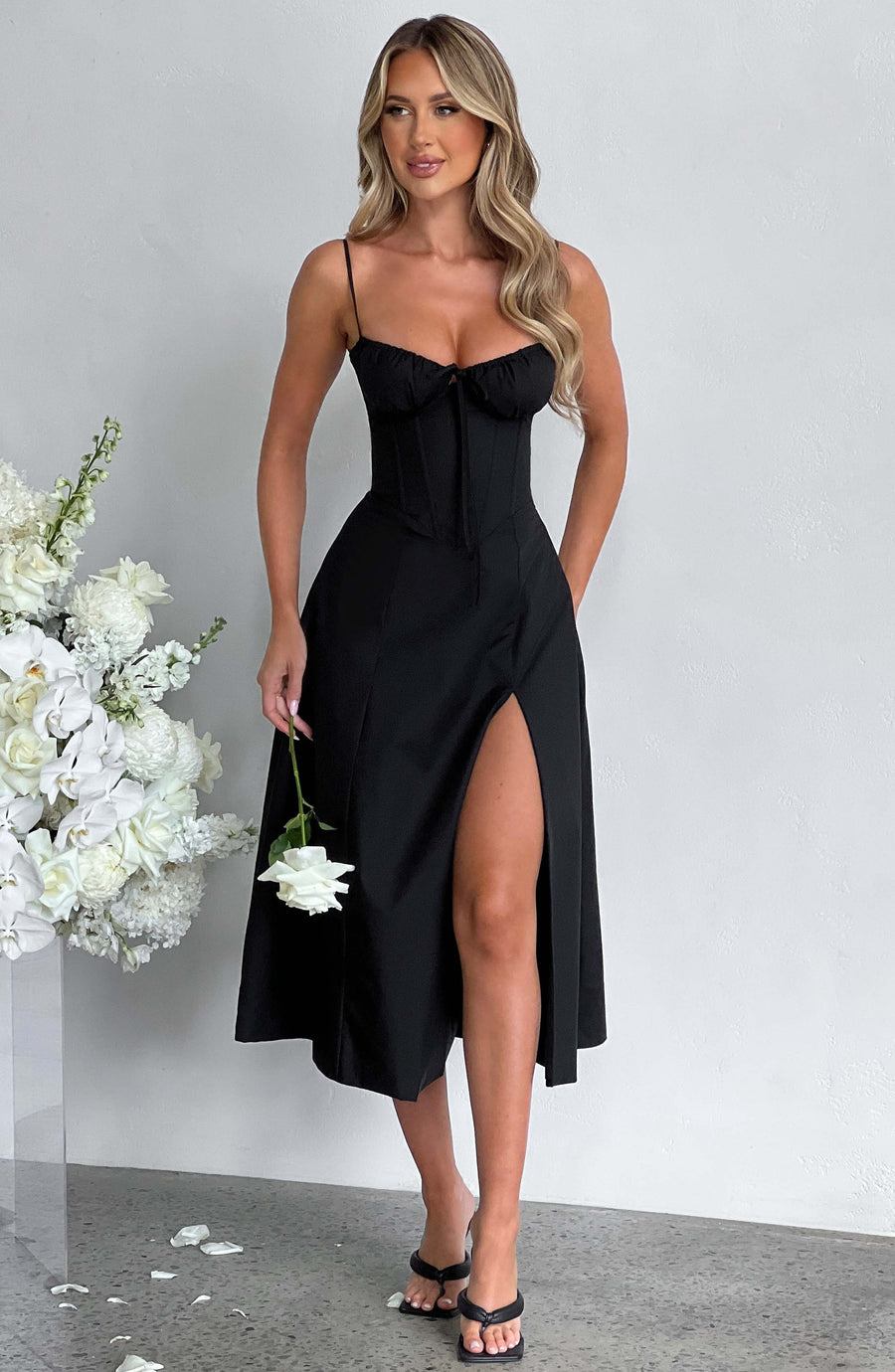 VESTIDO MIDI DEANNA - NEGRO