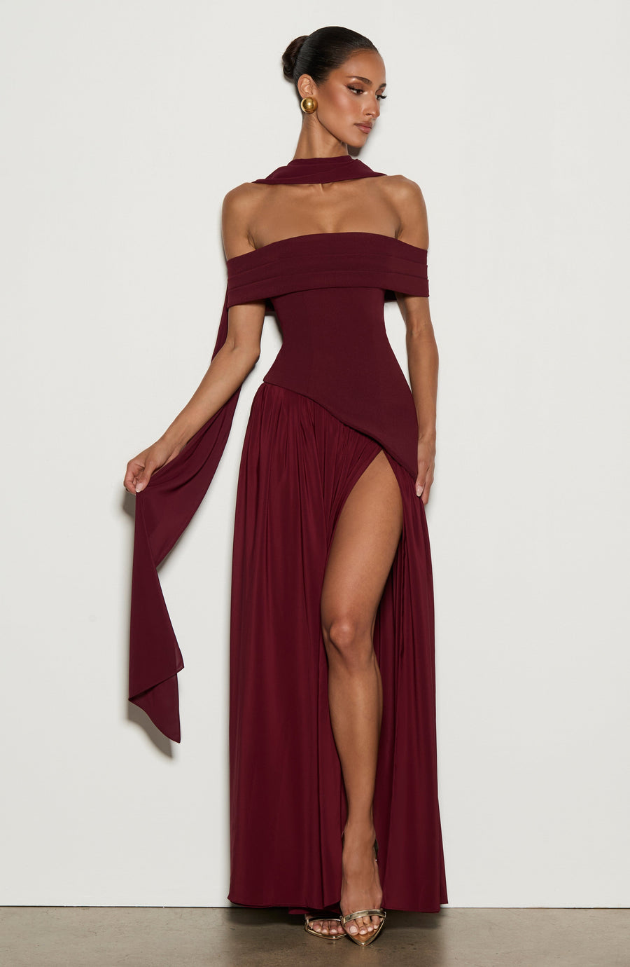 VESTIDO LARGO DELILAH - LACADO CEREZA