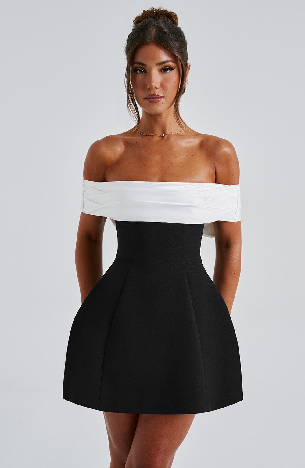 DELTA MINI DRESS - BLACK/WHITE