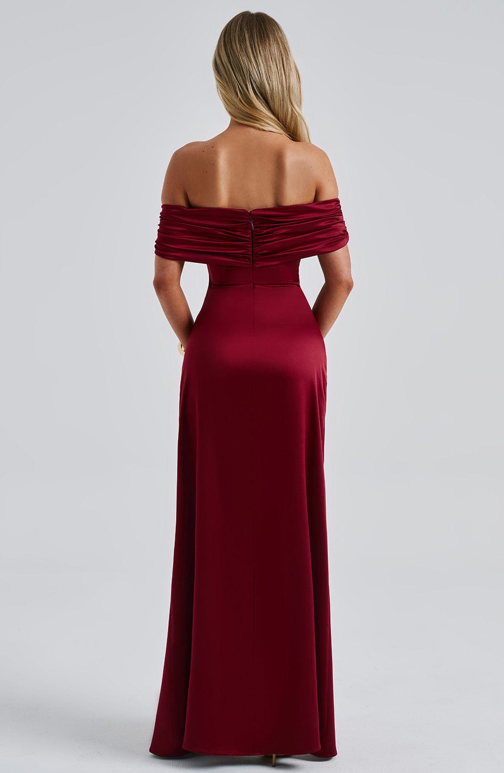 GWENDOLYN MAXI DRESS - BURGUNDY