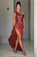 JULIENE MAXI DRESS - RUST
