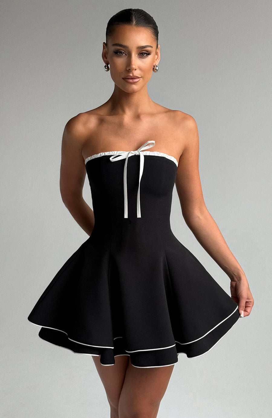 VESTIDO CORTO JUNO - NEGRO/BLANCO