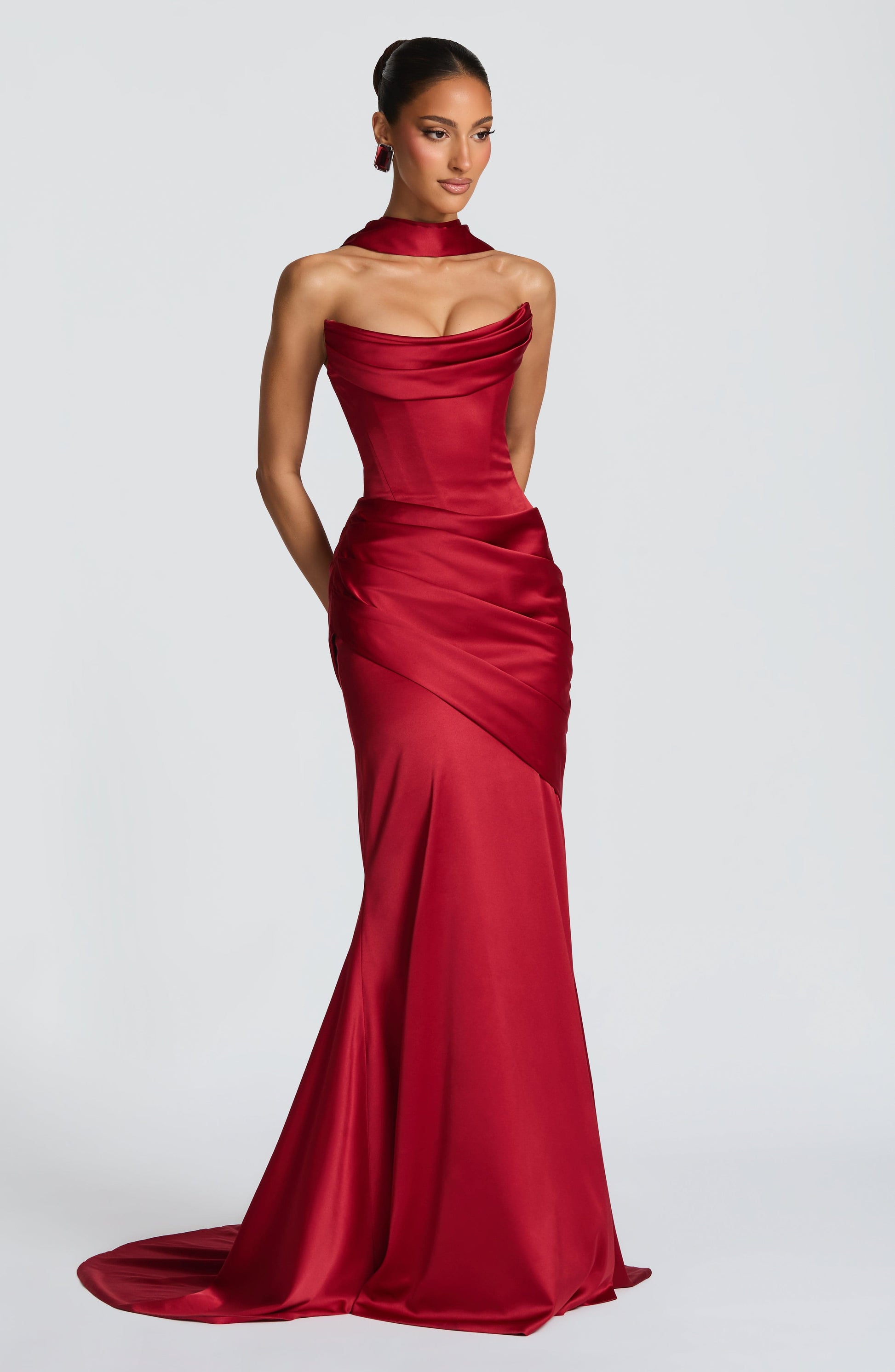 KENSINGTON MAXI DRESS - DEEP RED
