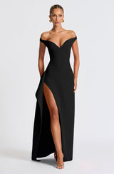 KHALESIA MAXI DRESS - BLACK