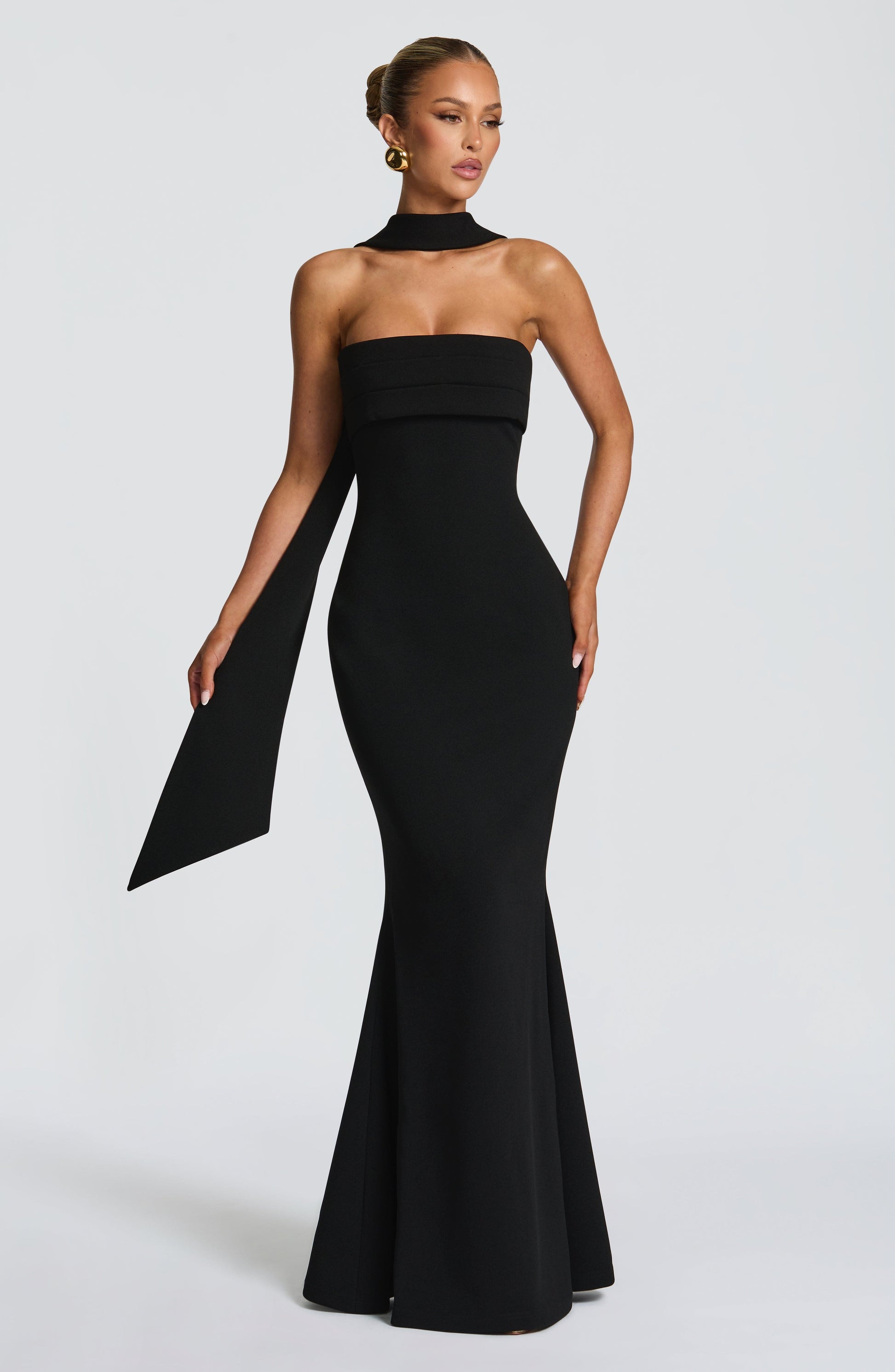 LEURA MAXI DRESS - BLACK