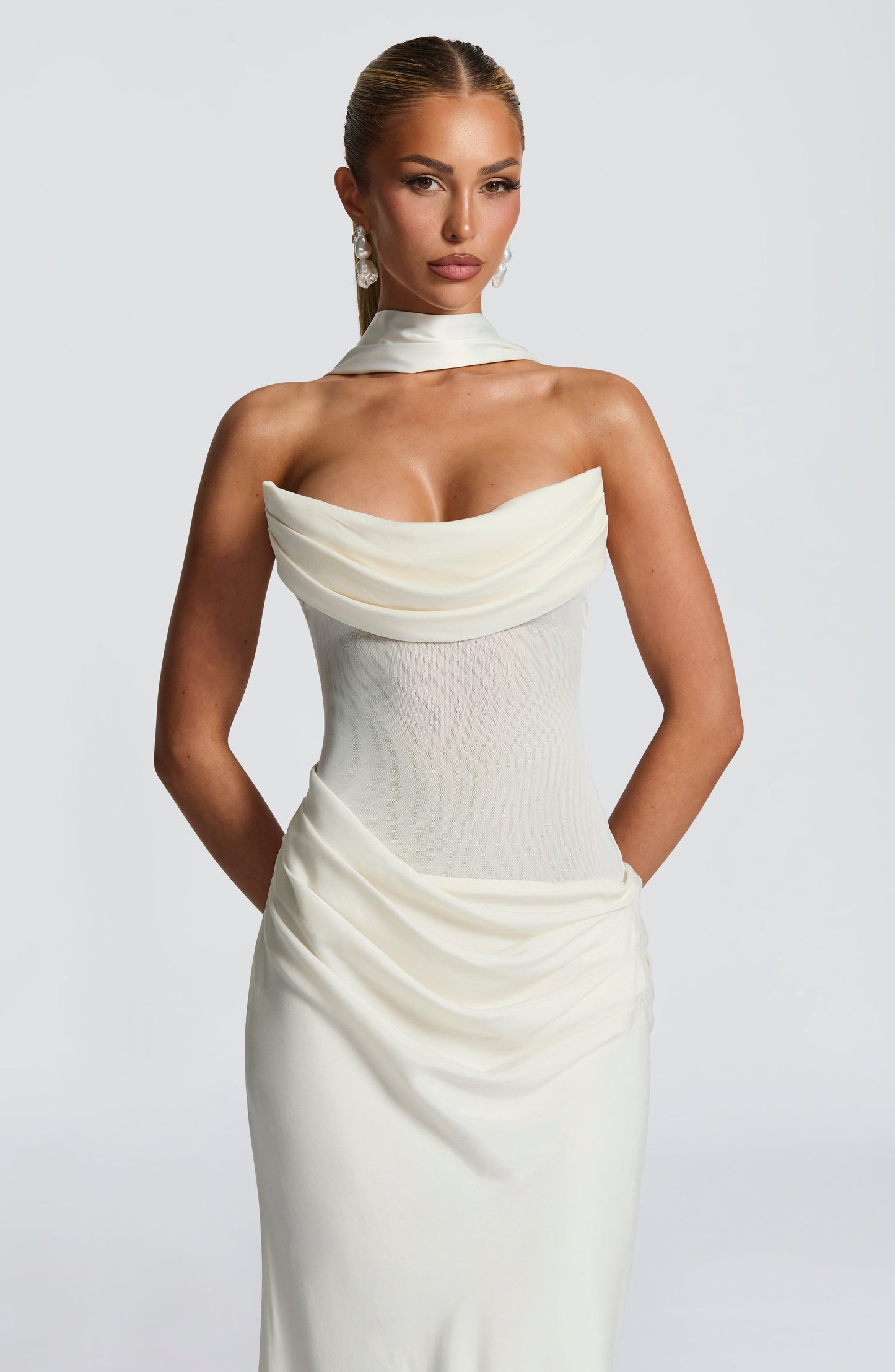 LIORA MAXI DRESS - IVORY