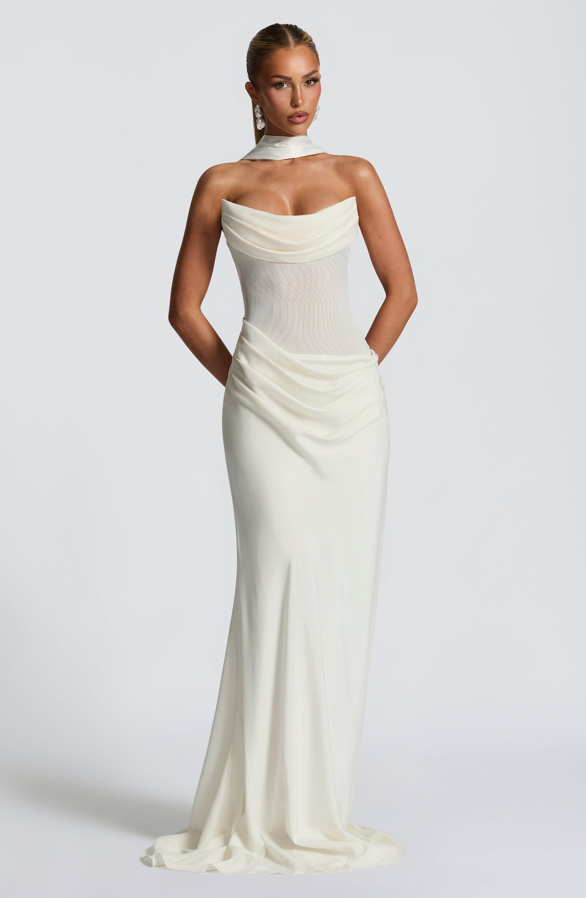 LIORA MAXI DRESS - IVORY
