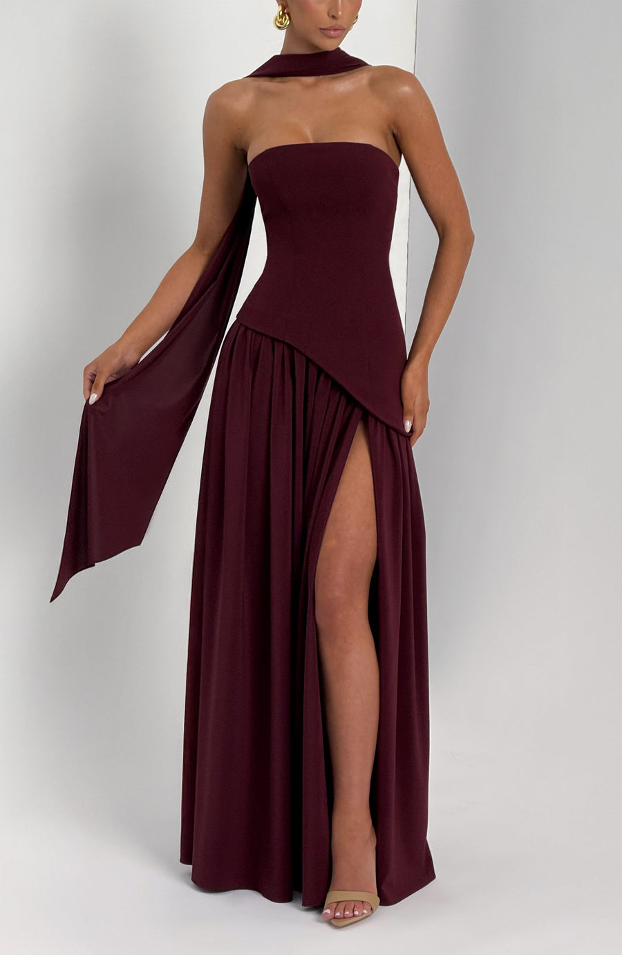 VESTIDO MAXI MALIYAH - LACA CEREZA