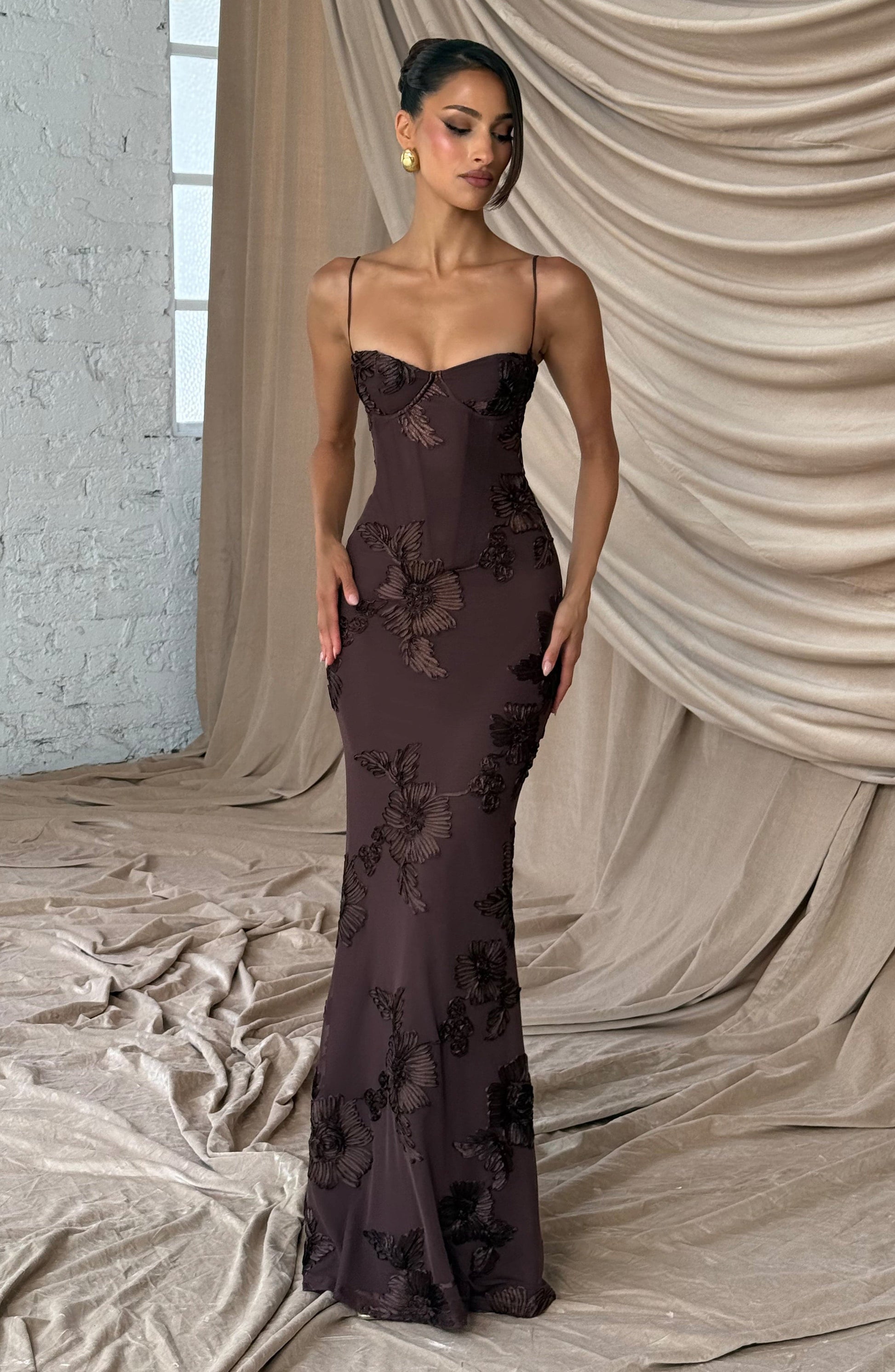 NEFERTITI MAXI DRESS - PLUM BROWN