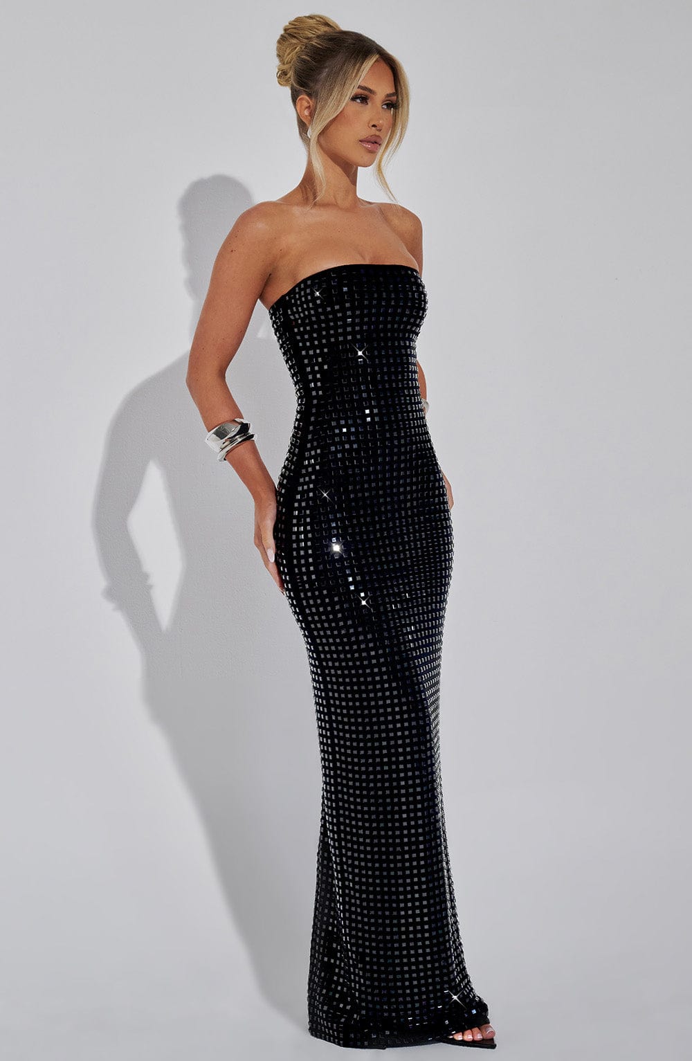 NERIAH MAXI DRESS - BLACK
