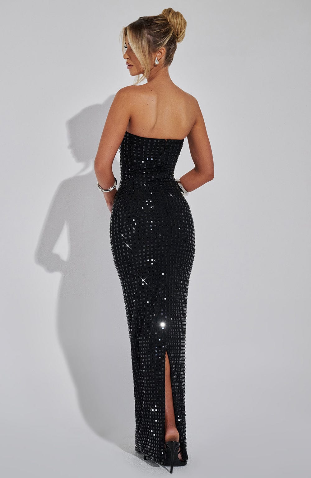 NERIAH MAXI DRESS - BLACK