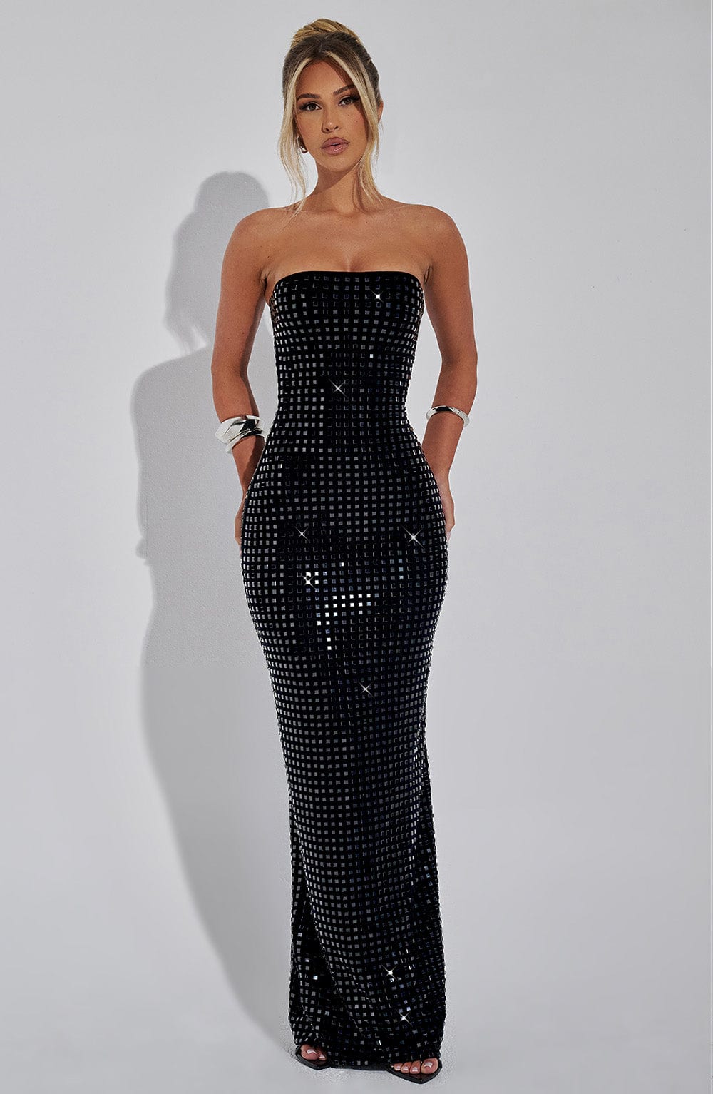 NERIAH MAXI DRESS - BLACK
