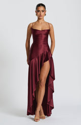 SAMIRA MAXI DRESS - CHERRY LACQUER