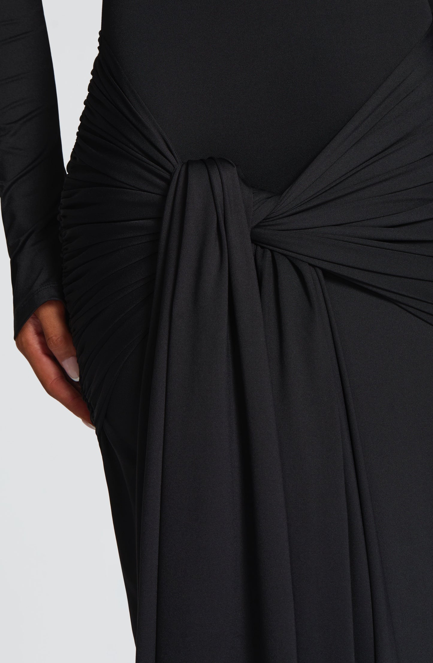 TAHNEE MAXI DRESS - BLACK