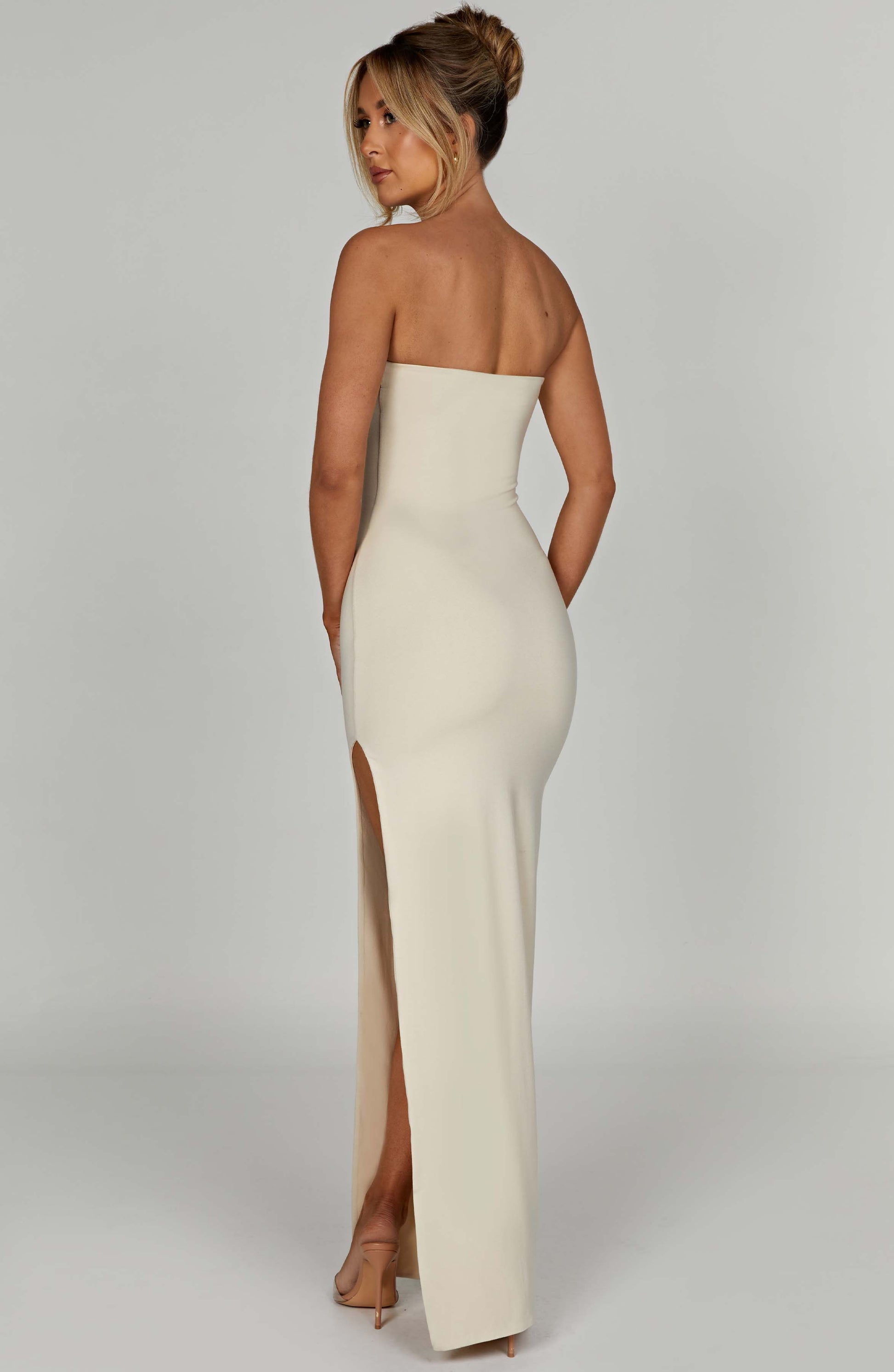 TEYANA MAXI DRESS - CREAM
