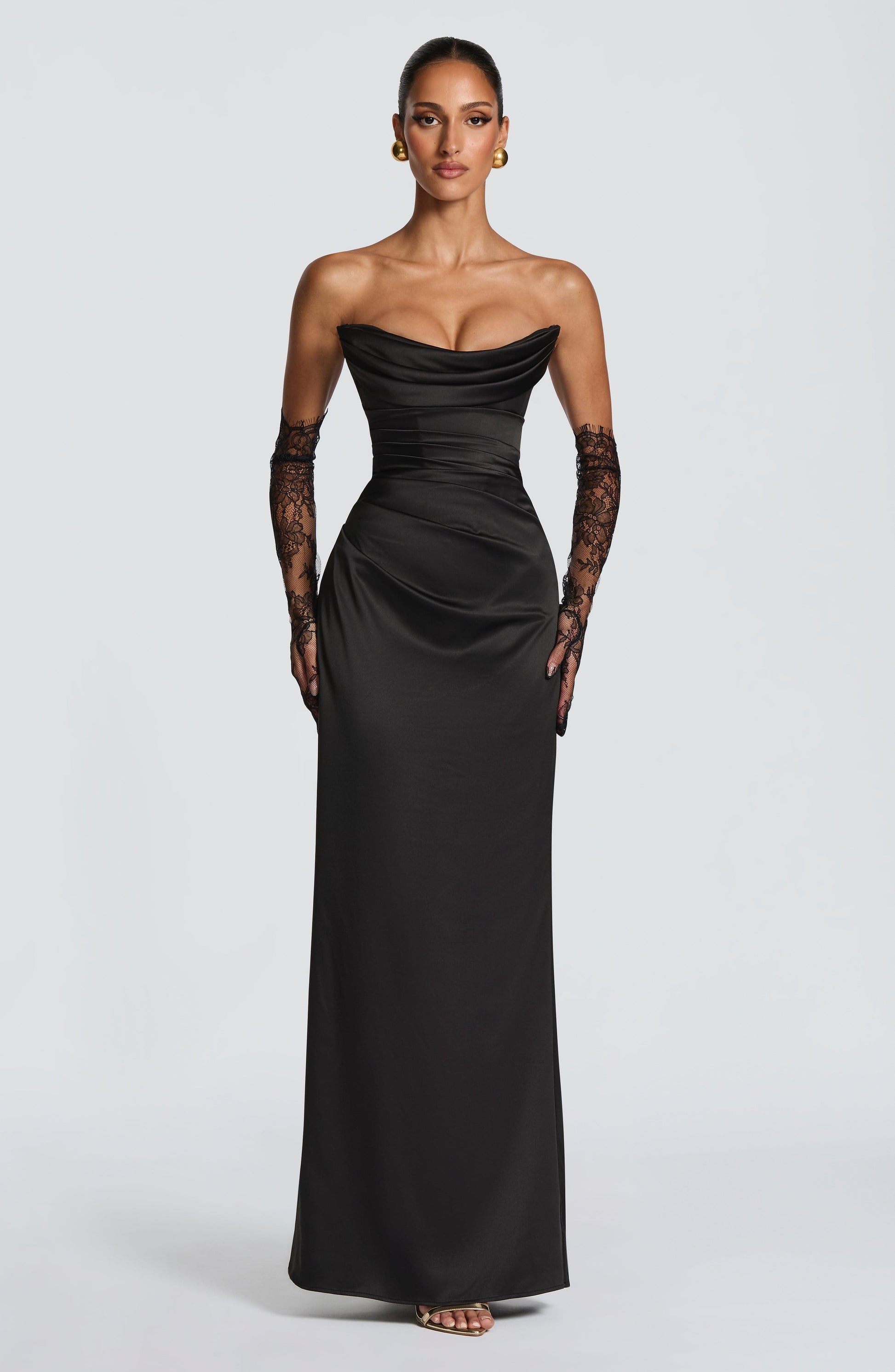 VESSA MAXI DRESS - BLACK