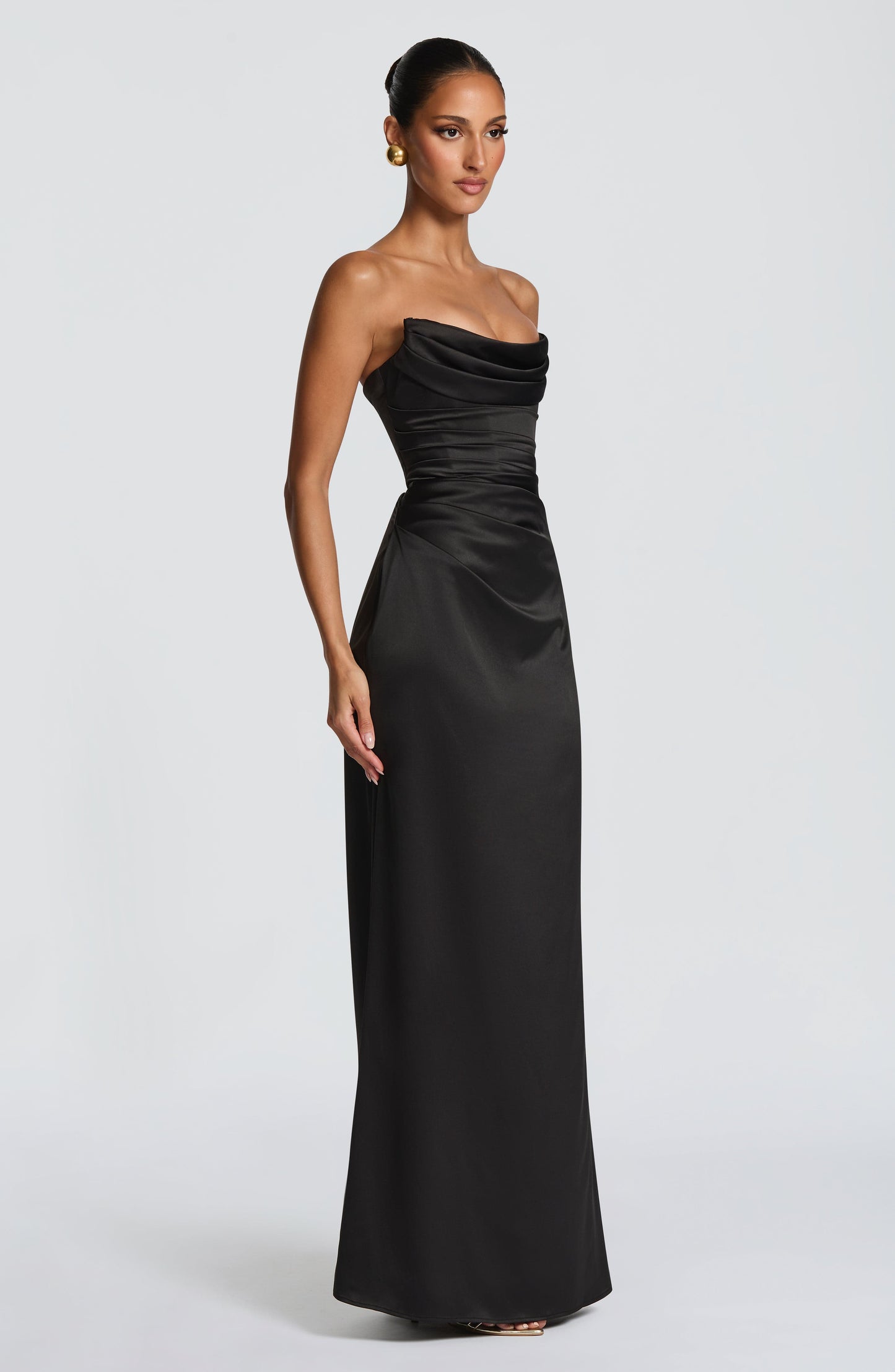 VESSA MAXI DRESS - BLACK