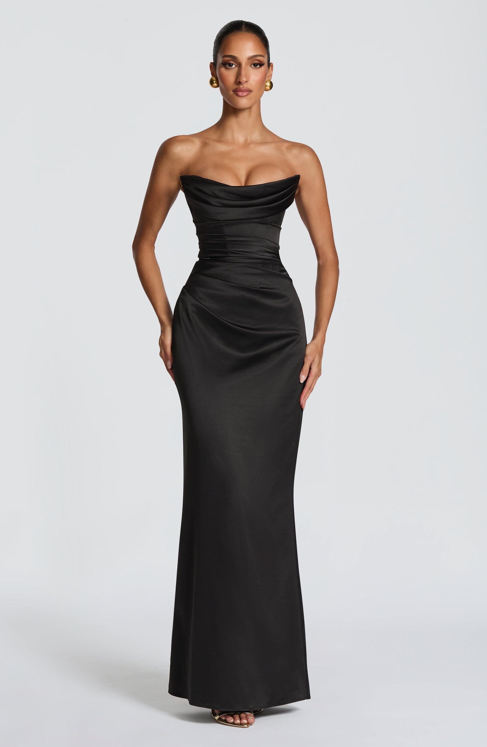 VESSA MAXI DRESS - BLACK