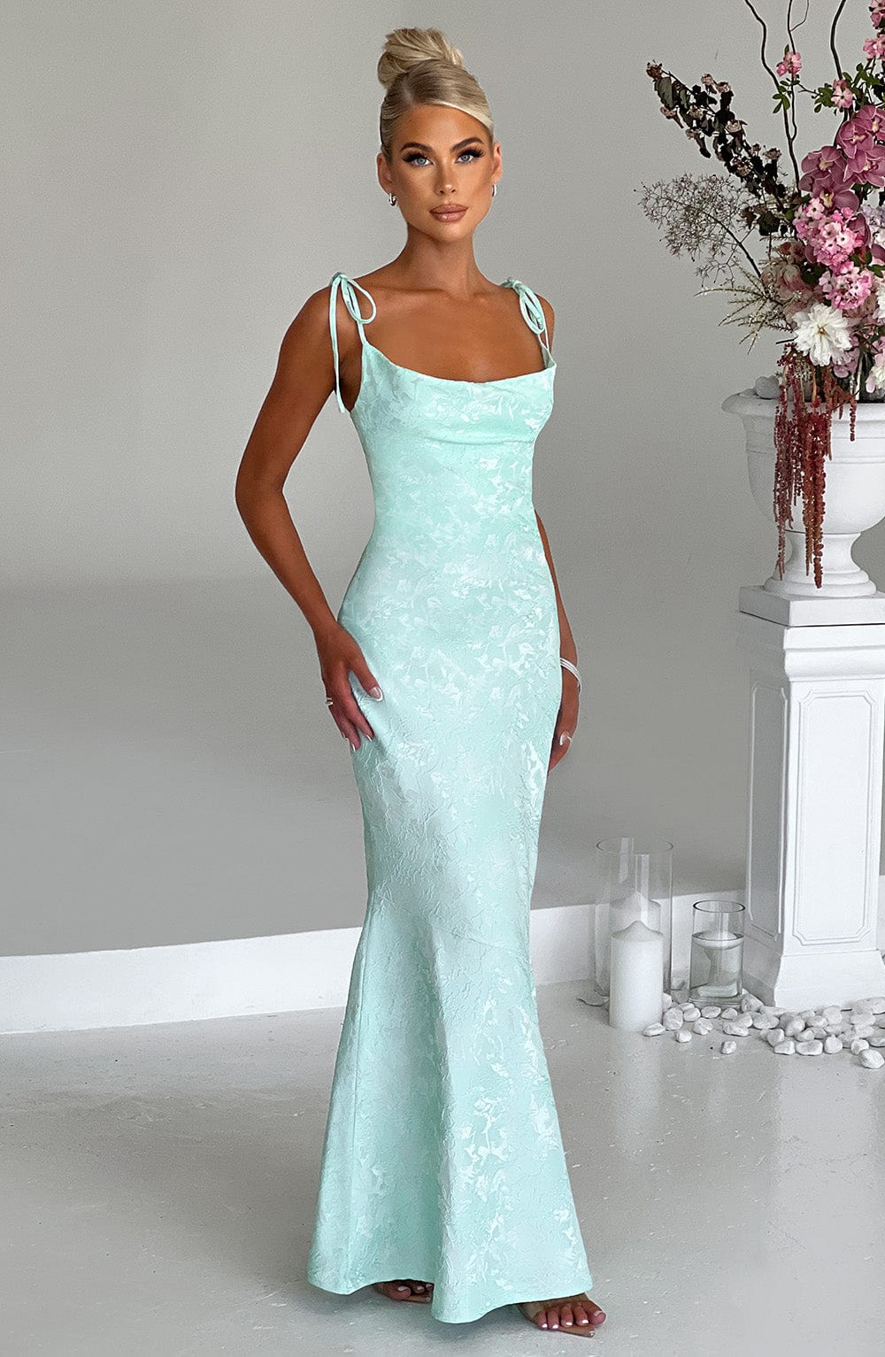 WHITNEY MAXI DRESS - MINT