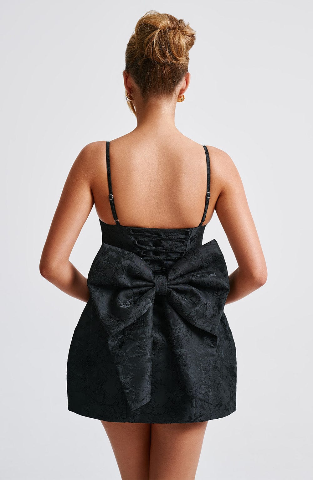 ZOELLA MINI DRESS - BLACK